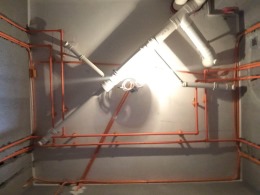 【塞纳春天装饰在线看工地】诗景雅苑装修新开工地水电改造完毕