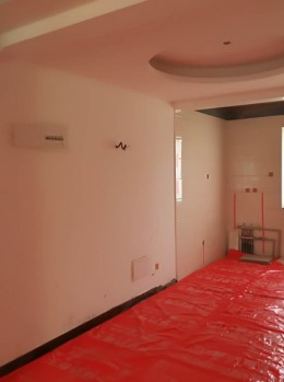 【塞纳春天装饰看工地】远洋新干线 瓷砖铺贴完毕，地面保护中