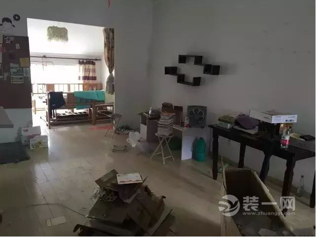 5000元改造装修37平米阁楼 刚毕业还挺满足的