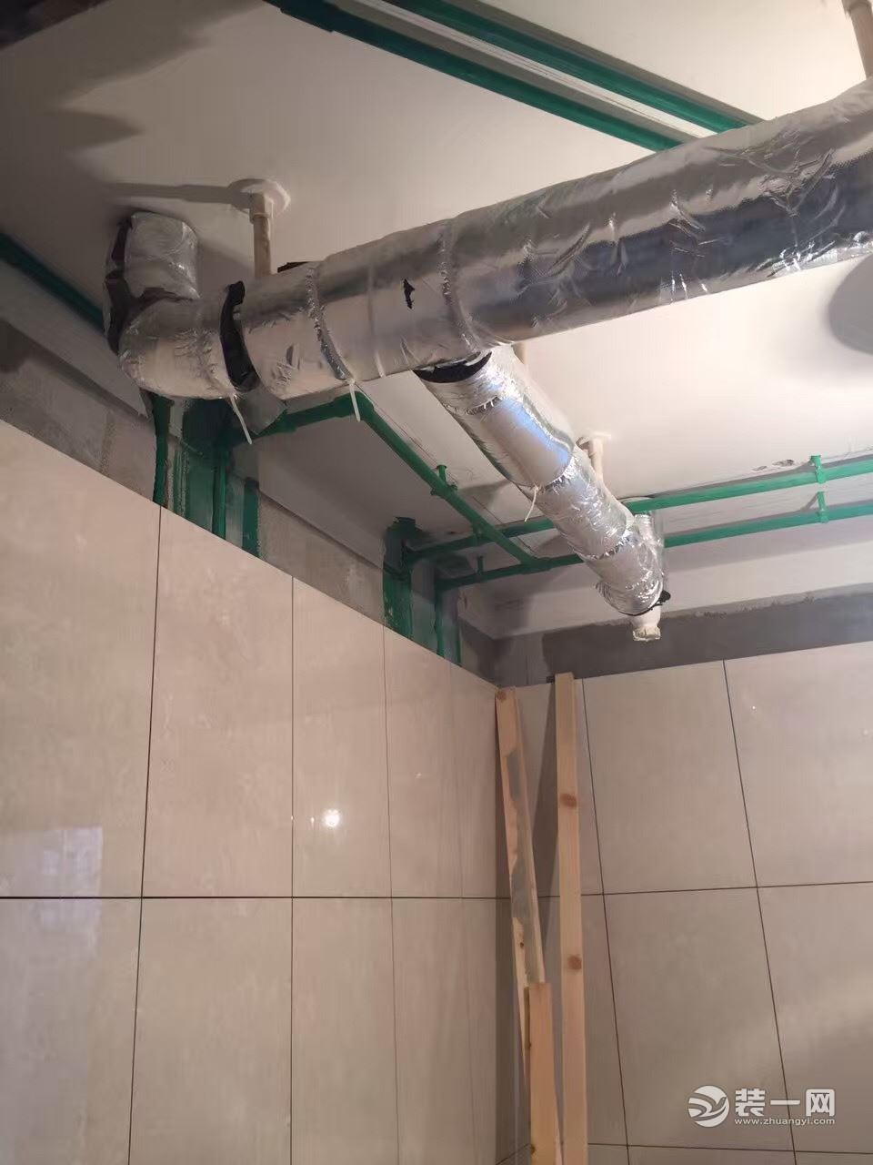 水泥瓦施工